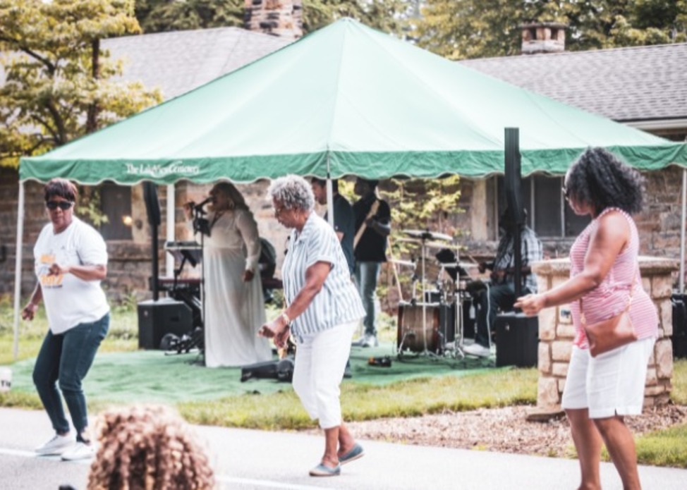 Summer Band Concert | Blue Lunch