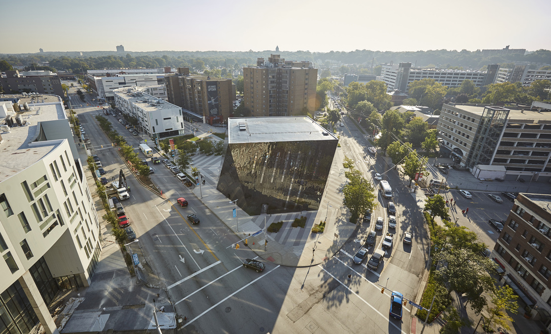 In 2007, UCI launched a $14M capital and endowment campaign. Thanks to a challenge grant by the Kent H. Smith Charitable Trust, $7.5M was raised for the Euclid Gateway Vision and CircleWalk, and $6.5M for UCI’s endowment.